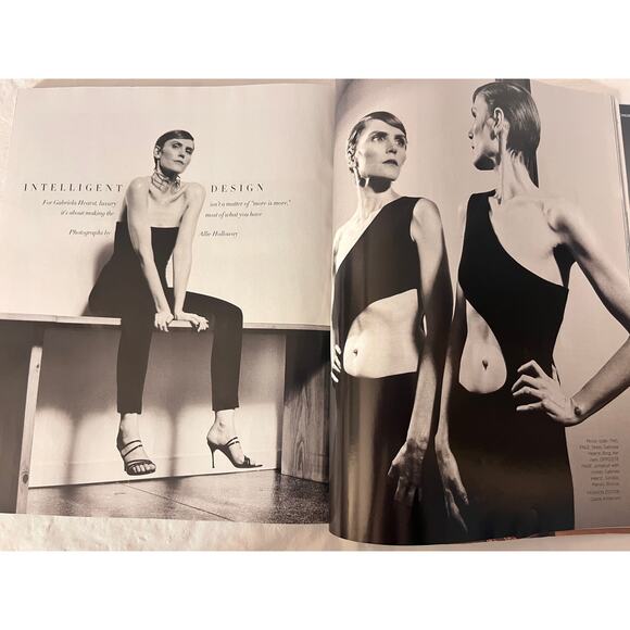 Harper's Bazaar Magazine  - October  2018 - Zoe Kravitz Unretouched - Picture 7 of 15